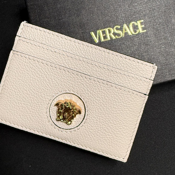 Versace Cream white Card Holder - Picture 2 of 4